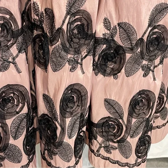 J.R.Nites by Carolin black-top dress with a pink A-line skirt. Size 16. Roses - Picture 3 of 16